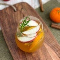 sparkling apple cider mocktail