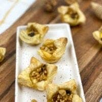 brie and honey in phyllo puff