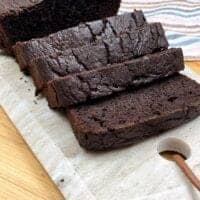 chocolate pumpkin bread sliced