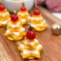 christmas tree cheese appetizer with apple